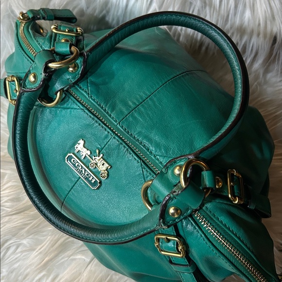 Coach Madison Juliet Leather GUC Handle Residue - Picture 3 of 16